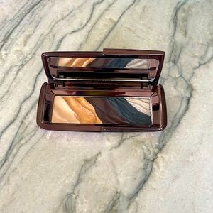 Hourglass modernist eyeshadow palette in graphite
